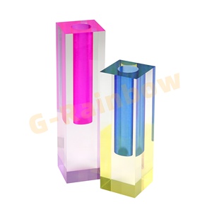 <span class=keywords><strong>Vase</strong></span> à fleurs <span class=keywords><strong>en</strong></span> acrylique coloré profondeur personnalisée porte-fleurs <span class=keywords><strong>en</strong></span> lucite décoration de bureau à domicile - Product Image 1