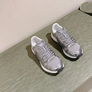 Chaussures pour hommes classiques de luxe, style tendance 2026, vente chaude, style rétro classique, chaussures décontractées antidérapantes, toutes occasions - Product Image 1