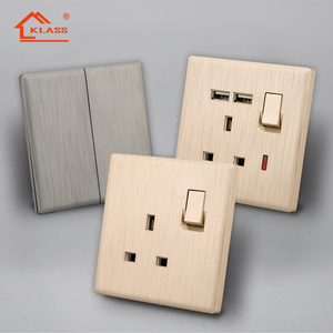 Đen Brushed tường hiện đại thông minh ánh sáng nhà chuyển đổi điện Anh USA và USB ổ cắm Brass trong thị trường middleast - Product Image 3