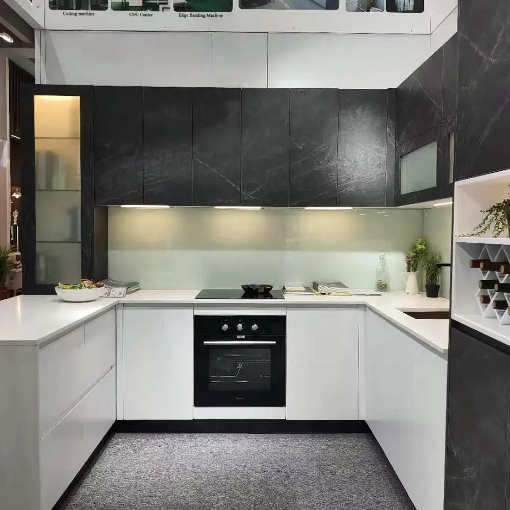 Moda moderna in Pvc bianco puro accessori da cucina armadi portaoggetti porta dell'armadio piatto mobili da cucina moderni lucidi