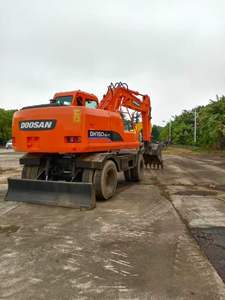 Excavadora de Ruedas Doosan DH150W-7 con Capacidad de Cucharón de 0.3m, Motor Cummins, Peso Operativo de 15 Toneladas - Product Image 1