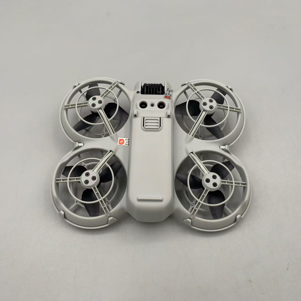 DJI neo