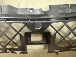 Support de <span class=keywords><strong>radiateur</strong></span> supérieur avant A1776208000 A1778851300 pour Mercedes Benz W177 - Product Image 5