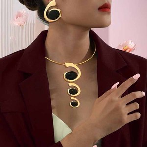 Meilleur Ensemble de Bijoux en Alliage pour Femme, Collier de Fête Complet, Design Spirale Elliptique Irrégulière, Effet Étincelant, Kit de Démarrage - Product Image 1