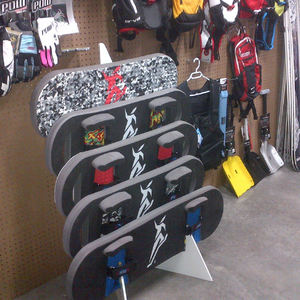 Planche de trampoline noire - Planche d'entraînement et de développement des compétences pour trampoline - Planche de rebond amusante - Excellents accessoires pour trampoline pour les 6 ans et plus - Product Image 4