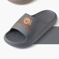Sandales d'été tendance et mignonnes en EVA à semelle souple antidérapante pour couple, motif ours de dessin animé, idéales pour l'extérieur