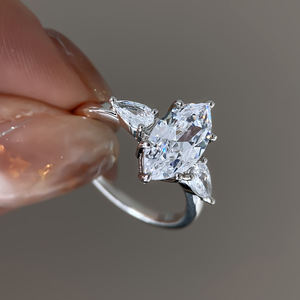 Bague de fiançailles en laiton avec zircon taille marquise, plaqué or 18 carats, pour femme - Product Image 4