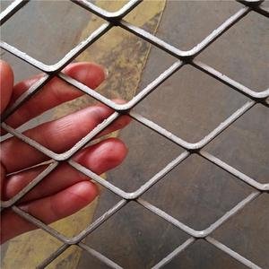 <span class=keywords><strong>Grillage</strong></span> métallique expansé en alliage d'aluminium à trous diamantés, 6 pieds, taille et forme <span class=keywords><strong>de</strong></span> trous personnalisables pour clôture <span class=keywords><strong>de</strong></span> sécurité ou protection - Product Image 2