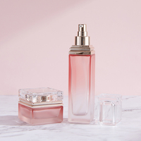 Luxe groothandel vierkante transparante cosmeticaverpakkingset 40-120ml lotion crème subflessen drukfles lotion essence
