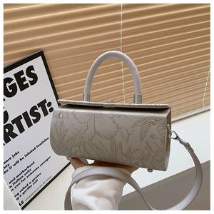 Evening Clutch Bag for Fashion Handle Purse Wedding Party Banquet Bag Ladies Box Shoulder Bag New - Product Image 6