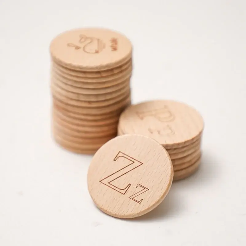 영어 알파벳 대문자 라운드 우드 칩 나무 동전 디스크 카드 공예 장난감 몬테소리 조기 교육 사진 소품