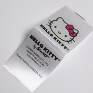 แท็กเสื้อผ้าพิมพ์ลายส่วนบุคคลสำหรับคอเสื้อหรือชายเสื้อใช้ - Product Image 1