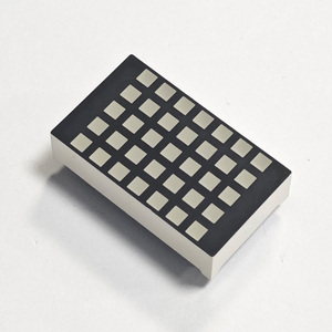 Led <span class=keywords><strong>Dot</strong></span> <span class=keywords><strong>Matrix</strong></span> 5x7 hình vuông ánh sáng màu đỏ nhỏ tin nhắn dấu hiệu điện tử quầy vi Bảng điều khiển kỹ thuật số chỉ số phần - Product Image 1