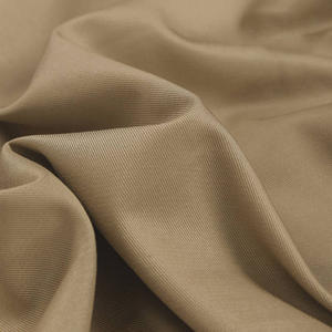 Personnalisé Tissé <span class=keywords><strong>Épais</strong></span> 275 Gsm 60% Viscose 40% Coton Tela De Algodon Doux <span class=keywords><strong>À</strong></span> <span class=keywords><strong>Coudre</strong></span> <span class=keywords><strong>À</strong></span> <span class=keywords><strong>La</strong></span> <span class=keywords><strong>Main</strong></span> Femmes Robe Haute Qualité Quilting <span class=keywords><strong>Tissu</strong></span> - Product Image 4