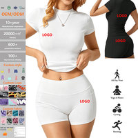 Tenues de yoga amincissantes personnalisées pour femmes, vêtements de sport respirants à séchage rapide, haut à manches courtes avec poches, ensemble d'entraînement avec short
