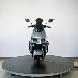 Precio de Fábrica, Nuevo Modelo, Scooter Eléctrico para Adultos, Motor de 60V 24Ah 1500W, Velocidad de 50km/h, Arranque con Tarjeta NFC, Motocicleta Eléctrica - Product Image 4
