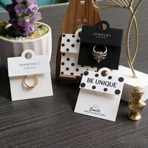 Cartes de présentation de bijoux pliantes à charnière en gros - Emballage de boîte cadeau pour bagues avec fenêtre transparente pour la vente au détail en boutique - Product Image 3