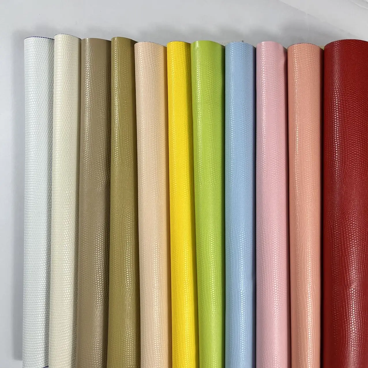 Hot selling products special materials animal grain plain PVC leather for shoes handbags