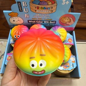 Nuevo Juguete Antiestrés 2026, Peluche de Dumpling con Luz LED, de Subida Lenta, Suave y Aprietable, para Niñas, Niños y Adultos - Product Image 5