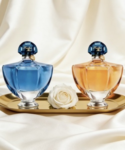 Eau de Parfum <span class=keywords><strong>Ariana</strong></span> <span class=keywords><strong>Grande</strong></span> <span class=keywords><strong>Cloud</strong></span> Liquid de 100 ml, Aroma Cítrico a Vetiver, Spray Universal Moderno y Lujoso de Larga Duración - Product Image 4