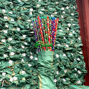 Ensemble balai et pelle portables en bois revêtu de PVC à motif floral du Vietnam, étanche, pour le nettoyage des meubles et l'usage domestique, vente en gros - Product Image 4