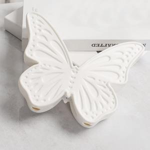 Veilleuse Papillon en Céramique, Ornement Artistique Moderne, Lumière Créative pour Table de Chevet, Chambre et Salon - Product Image 5