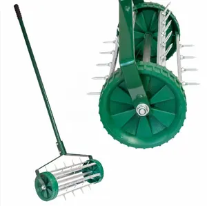 Heavy Duty Rolling Grass Pelouse Aérateur de jardin Rouleau Cultivateur d'herbe de cour Scarification Push Spike Aérateur Rolling Lawn