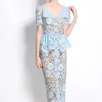 Robe cintrée taille haute en polyester uni à manches courtes pour femme de bureau, disponible en plusieurs couleurs et tailles