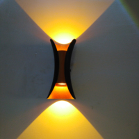 Applique murale de jardin moderne en aluminium avec diffuseur en polycarbonate, étanche IP65, lampe murale extérieure