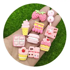 Liontin Perhiasan Resin Makanan Kue Es Krim Stroberi Suplai Pabrik Cabochons Punggung Datar untuk Scrapbooking