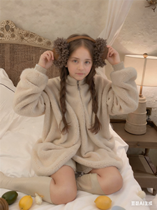 Meilleures ventes en gros à bas prix, <span class=keywords><strong>cache</strong></span>-oreilles en fourrure super chaud pour adultes, <span class=keywords><strong>cache</strong></span>-oreilles d'hiver en peluche pour l'extérieur - Product Image 4