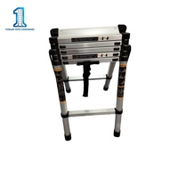 Échelle pliante industrielle en alliage d'aluminium de type A 2,3 m + 2,3 m, portable pour la construction et l'usage domestique