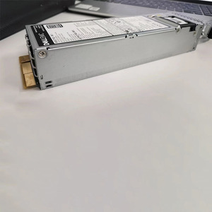 Fuente de Alimentación Platinum de 800W de Modo Mixto para la 15ª Generación (R6525 R7525 R650 R750) Configuración No Redundante D en Stock - Product Image 3