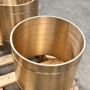 Casquillos de acero mecanizados CNC C93400 Manga con bridas de bronce de 320mm para la industria del vidrio - Product Image 5