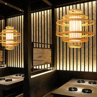 Lampe suspendue en bambou tressé en forme de coquille pour cuisine et restaurant