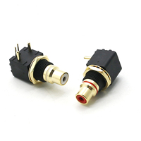 Connecteur RF à angle droit RCA plaqué or Plaque d'insertion coudée pour montage sur circuit imprimé Connecteurs de haute qualité