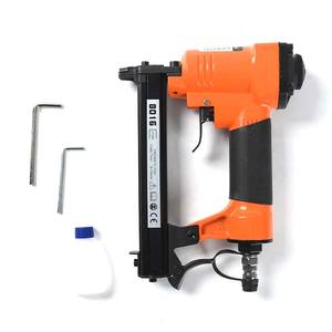 Pistolet agrafeur <span class=keywords><strong>pneumatique</strong></span> industriel pour le bricolage, agrafeuse à air pour le bois, machine à agrafes décoratives 1/4" 8016 21GA, outils portables pour la fabrication et la réparation de meubles - Product Image 2