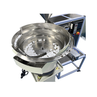 Machine de remplissage et de bouchage automatique de sachets à bec verseur BANMO, avec alimentateur vibrant de bouchons, pour sauces, crèmes, miel, 45L/min, CE