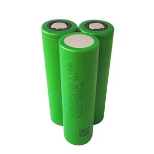 Batteries lithium-ion US18650 VTC6 3000 mAh 3,6 V à décharge élevée 30 A pour lampes de poche haute puissance et outils électriques - Product Image 5