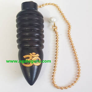 Péndulo de madera con cadena de la mejor calidad grabada Om DE LA India - Product Image 1