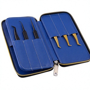 Étui de rangement en cuir pour outils d'extension de cils, conception antichoc, organisateur portable à fermeture éclair pour pinces et accessoires de cils (5,5 pouces) - Product Image 1
