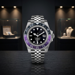 Reloj de Buceo Analógico con Correa Jubilee Negra y Morada, Logotipo S, Movimiento SEIKO NH35, 50 Bares, Cristal de Zafiro, Correa de Acero Inoxidable - Product Image 3