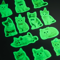 Papier autocollant en vinyle PET qui brille dans le noir, film lumineux pour étiquettes, artisanat, décorations et fabrication de signalétique
