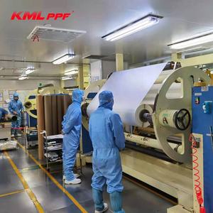 Chine Vente en gros Samouraï Noir Céramique Look Voiture Emballage Vinyle <span class=keywords><strong>Film</strong></span> PVC Corps Autocollant Décoratif Anti-Rayures Colle Amovible - Product Image 6