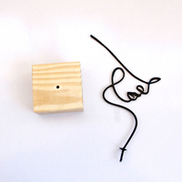 Décoration intérieure moderne simple Art abstrait Visage contemplatif Accessoires décoratifs pour la maison Artisanat de table Décoration de la maison
