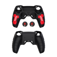 Coque de protection en silicone texturé antidérapant tricolore avec deux capuchons de joystick pour une meilleure adhérence pour PS5 DualSense
