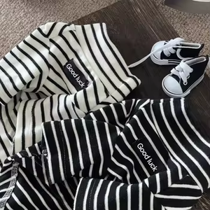Gezellig gestreept thermisch hondenshirt |   Twee-poots vrijetijdskleding voor kleine rassen |   Herfst- en winterkleding voor huisdieren, zoals Shih Tzu's en meer - Product Image 6
