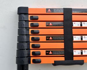 Échelle télescopique en acier à prix avantageux, nouvelle, de 2,7 m à 6,3 m, avec conception pliable, haute qualité, capacité de charge maximale de 150 kg. - Product Image 5