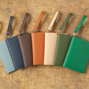 YY - Funda de Piel Sintética para Pasaporte, Tarjetero, Cartera, Funda Protectora Impermeable para Pasaporte, para Regalos - Product Image 2