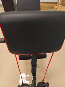 Banco de Ejercicios Multifuncional Plegable y Ajustable, Banco de Pesas para Gimnasio con Banda de Resistencia - Product Image 3